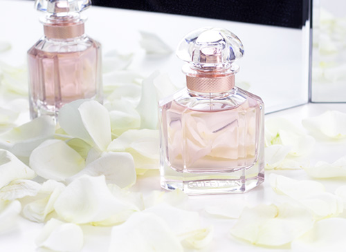 Apa De Parfum Guerlain Mon Guerlain Florale Femei 100ml
