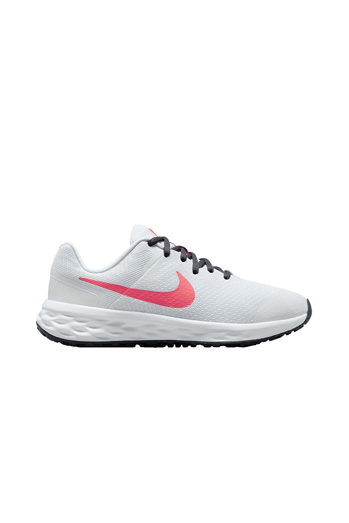 Nike shop revolution 40